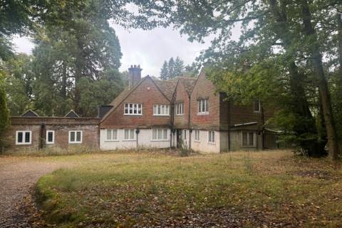 Property for auction in Buckinghamshire