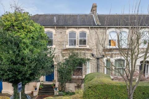 Property for auction in London