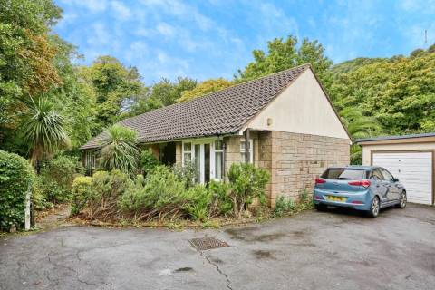Property for auction in Isle of Wight