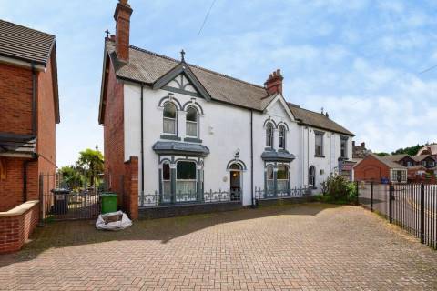 Property for auction in West Midlands