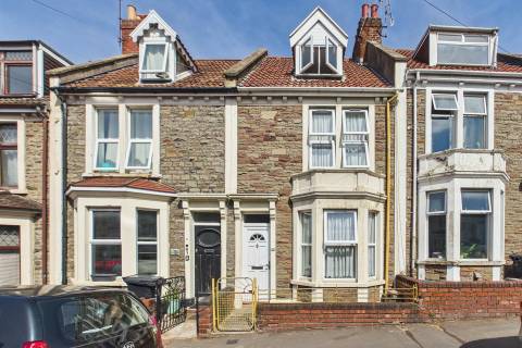 Property for auction in Avon