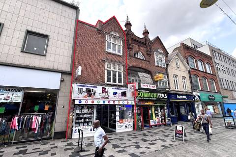Property for auction in Berkshire