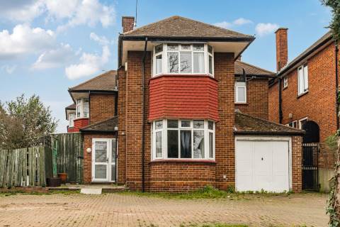 Property for auction in London