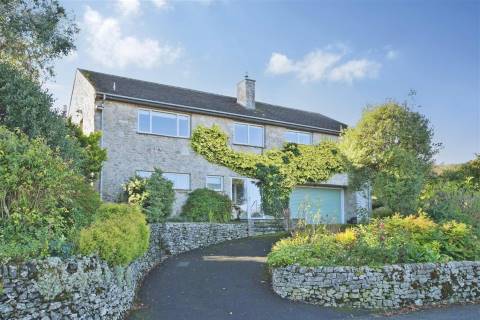 Property for auction in Derbyshire