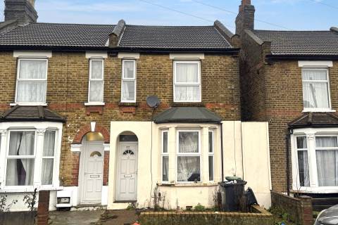 Property for auction in London