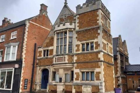 Property for auction in Leicestershire