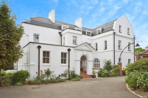 Property for auction in London