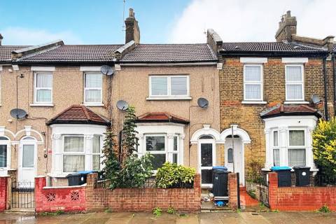 Property for auction in London