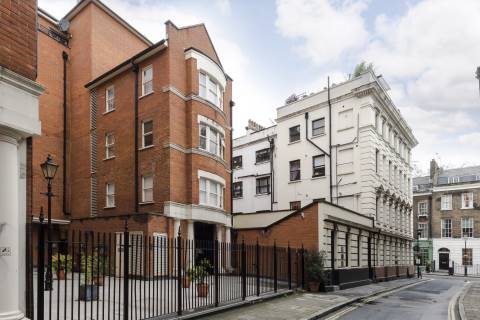 Property for auction in London