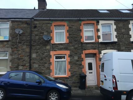 Property for auction in Mid Glamorgan