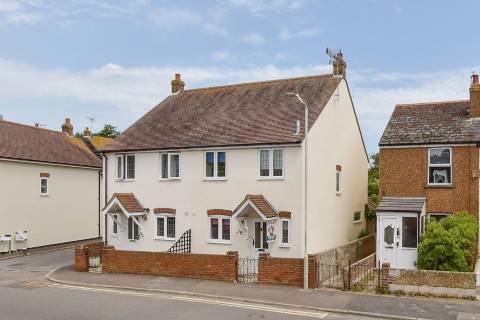 Property for auction in Kent
