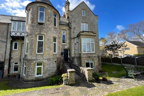 Property for auction in Isle of Wight