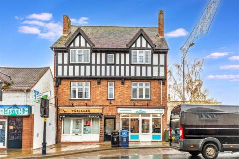 Property for auction in Warwickshire