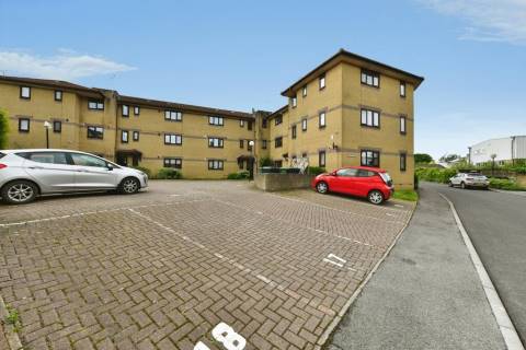 Property for auction in Avon