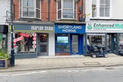 Property for auction in Warwickshire