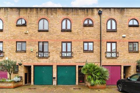 Property for auction in London