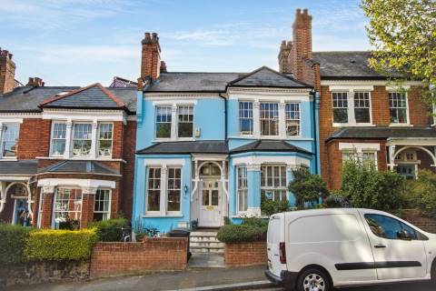 Property for auction in London