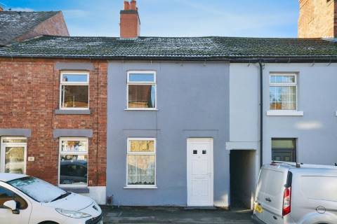 Property for auction in Derbyshire
