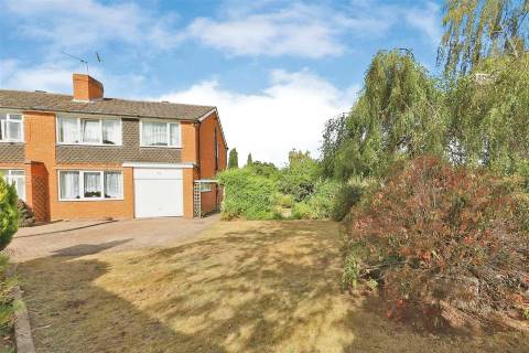 Property for auction in Worcestershire