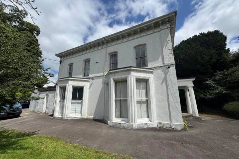 Property for auction in Cornwall