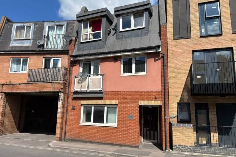 Property for auction in Surrey