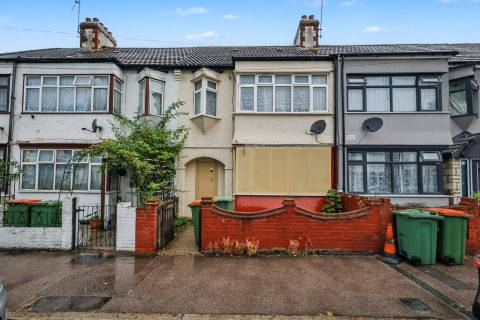 Property for auction in London
