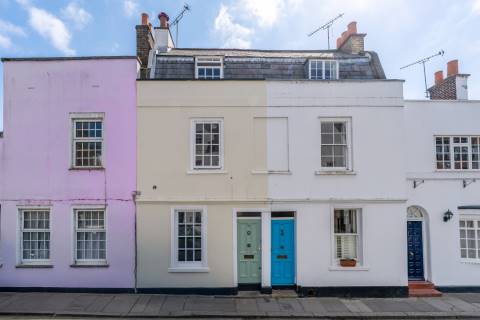 Property for auction in Middlesex