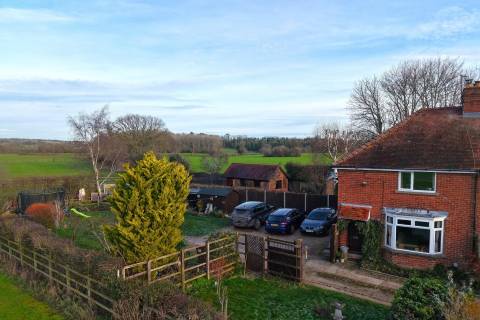 Property for auction in Worcestershire