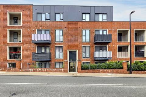 Property for auction in Buckinghamshire