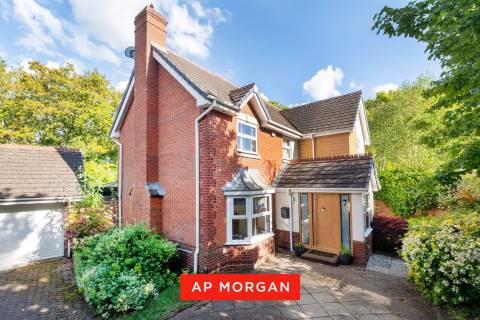 Property for auction in West Midlands