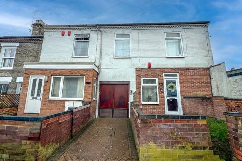 Property for auction in Norfolk