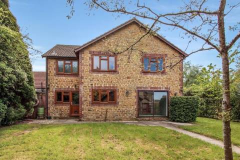 Property for auction in Dorset
