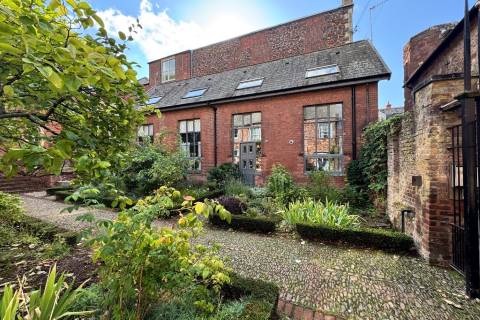 Property for auction in Devon