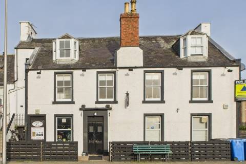 Property for auction in Angus