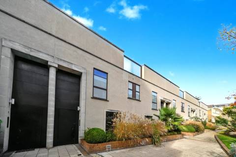 Property for auction in London