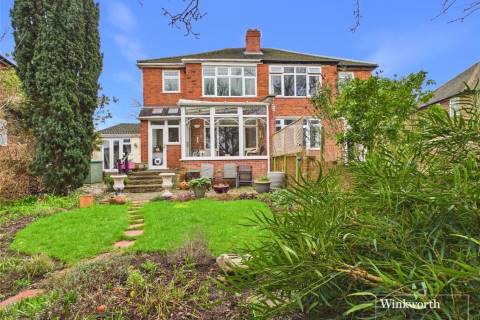 Property for auction in Berkshire