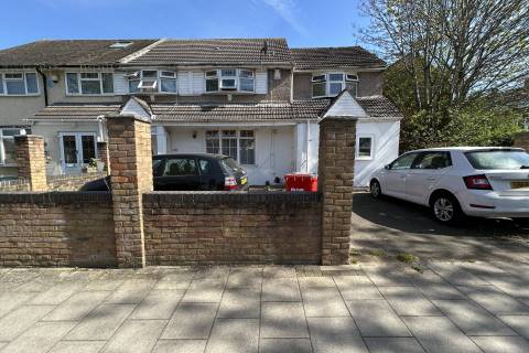 Property for auction in Essex