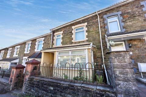 Property for auction in Mid Glamorgan