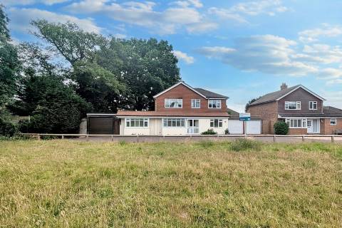 Property for auction in Surrey