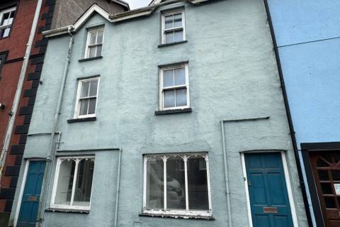 Property for auction in Powys