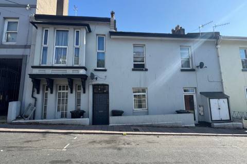 Property for auction in Devon