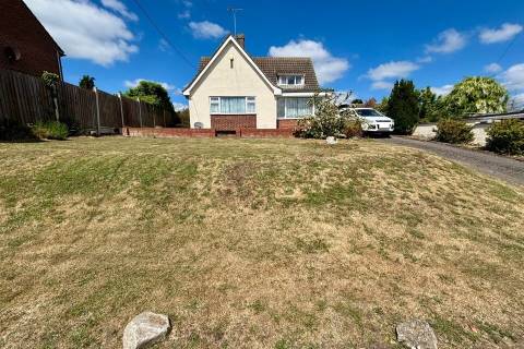 Property for auction in Essex