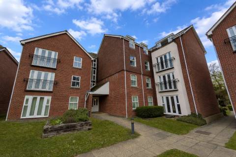Property for auction in Warwickshire
