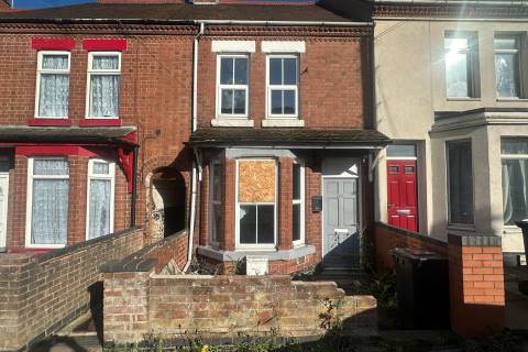Property for auction in Warwickshire