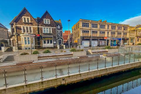Property for auction in South Glamorgan