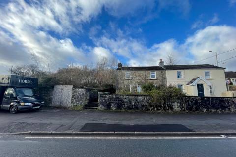 Property for auction in Mid Glamorgan