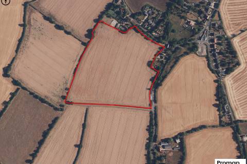 Property for auction in Essex