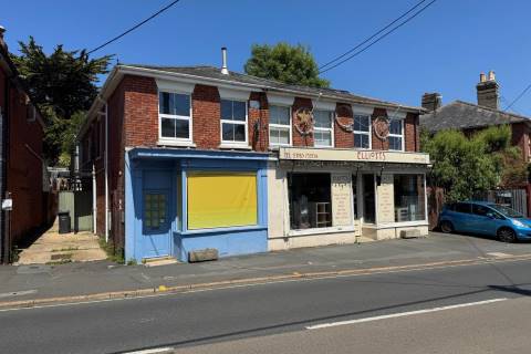 Property for auction in Isle of Wight