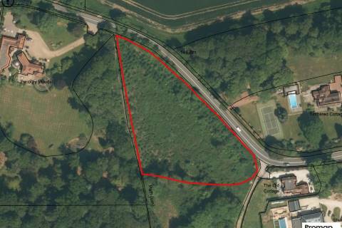 Property for auction in Buckinghamshire
