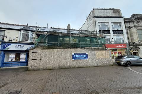 Property for auction in Mid Glamorgan